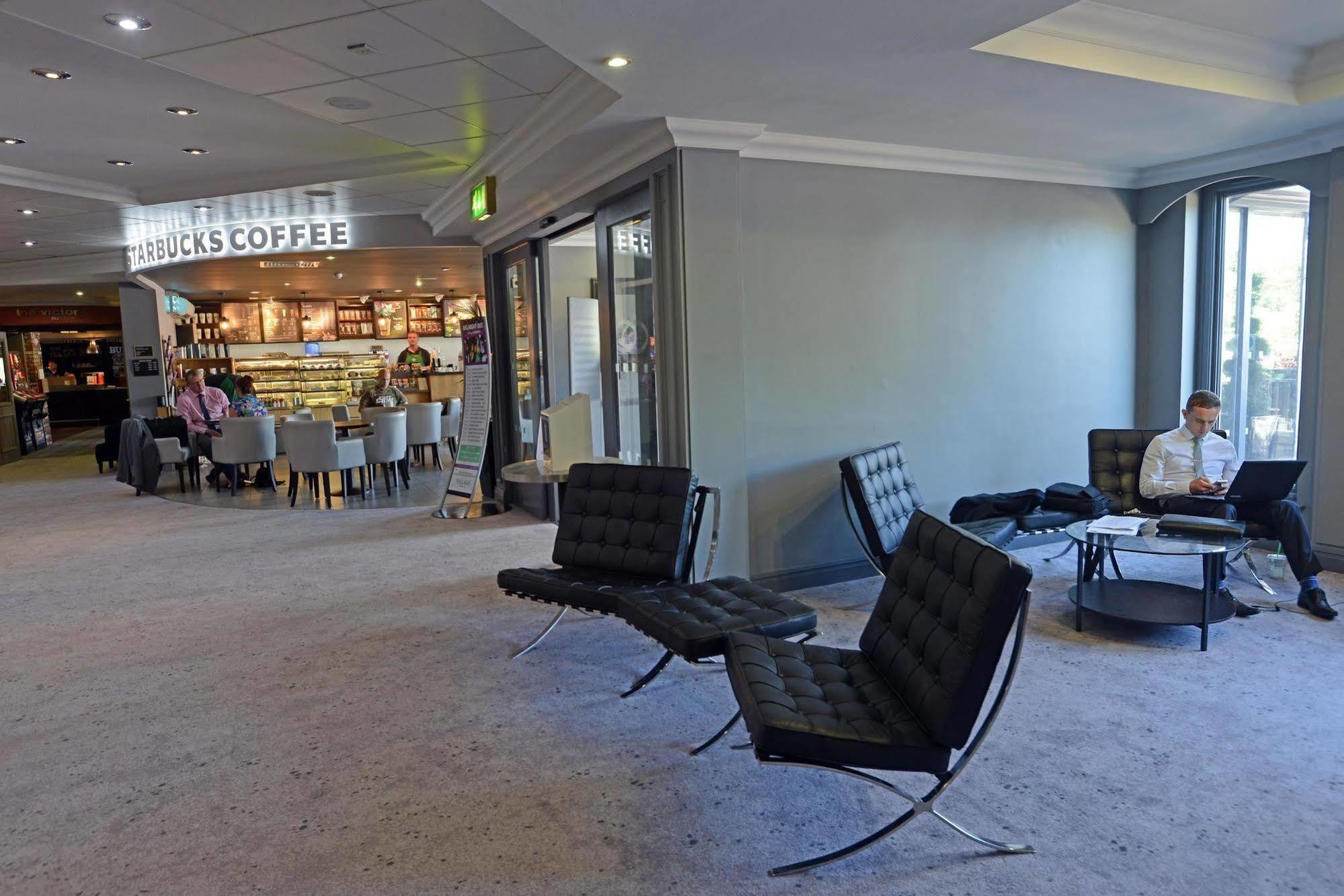 Village Hotel Coventry Kültér fotó